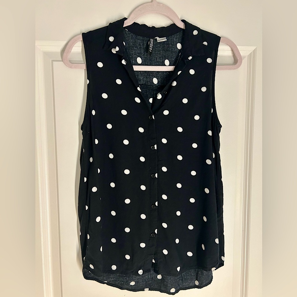 Black and White Polka Dot Sleeveless Top
